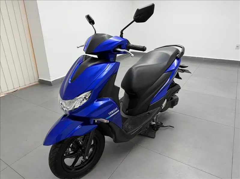 YAMAHA Fluo 125 - Foto