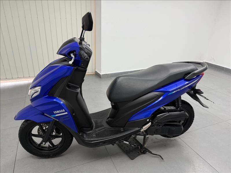 YAMAHA Fluo 125 - Foto