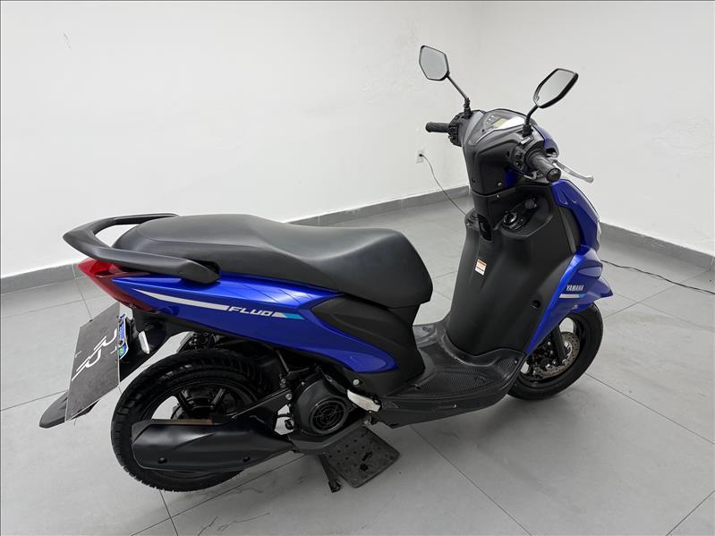 YAMAHA Fluo 125 - Foto