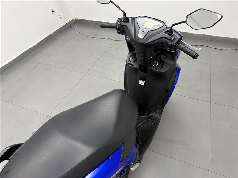 YAMAHA Fluo 125 - Foto