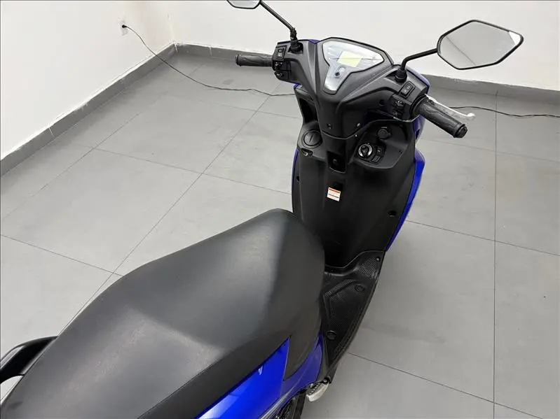 YAMAHA Fluo 125 - Foto