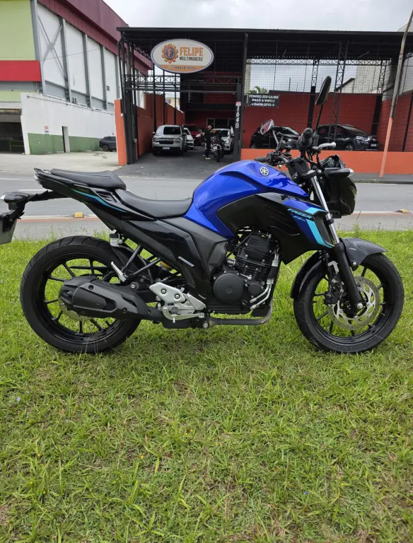 YAMAHA FZ 25 250 Fazer Flex