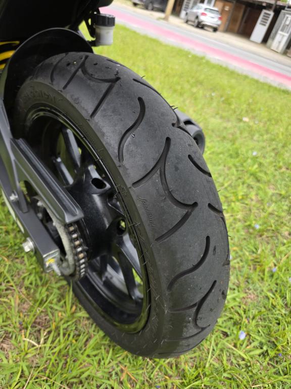 YAMAHA FZ 25 250 Fazer Flex - Foto