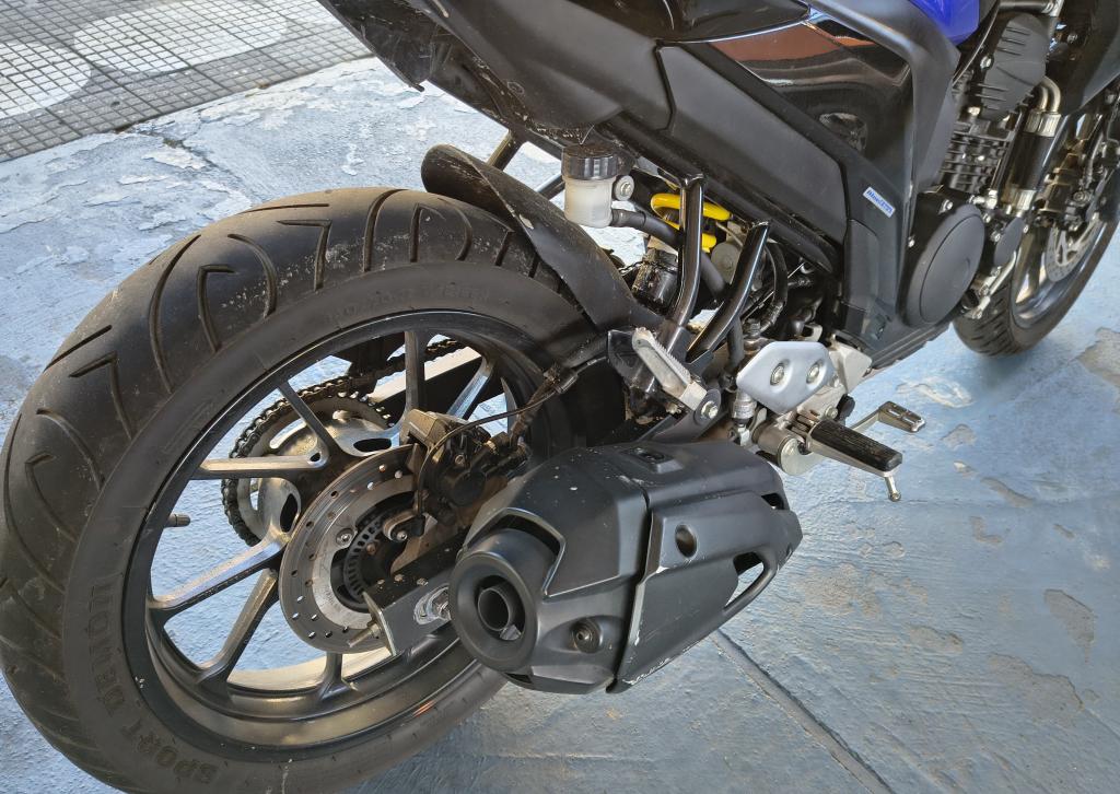 YAMAHA FZ 25 250 Fazer Flex - Foto