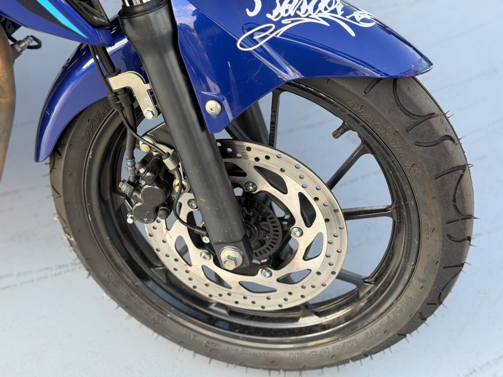 YAMAHA FZ 25 250 Fazer Flex - Foto