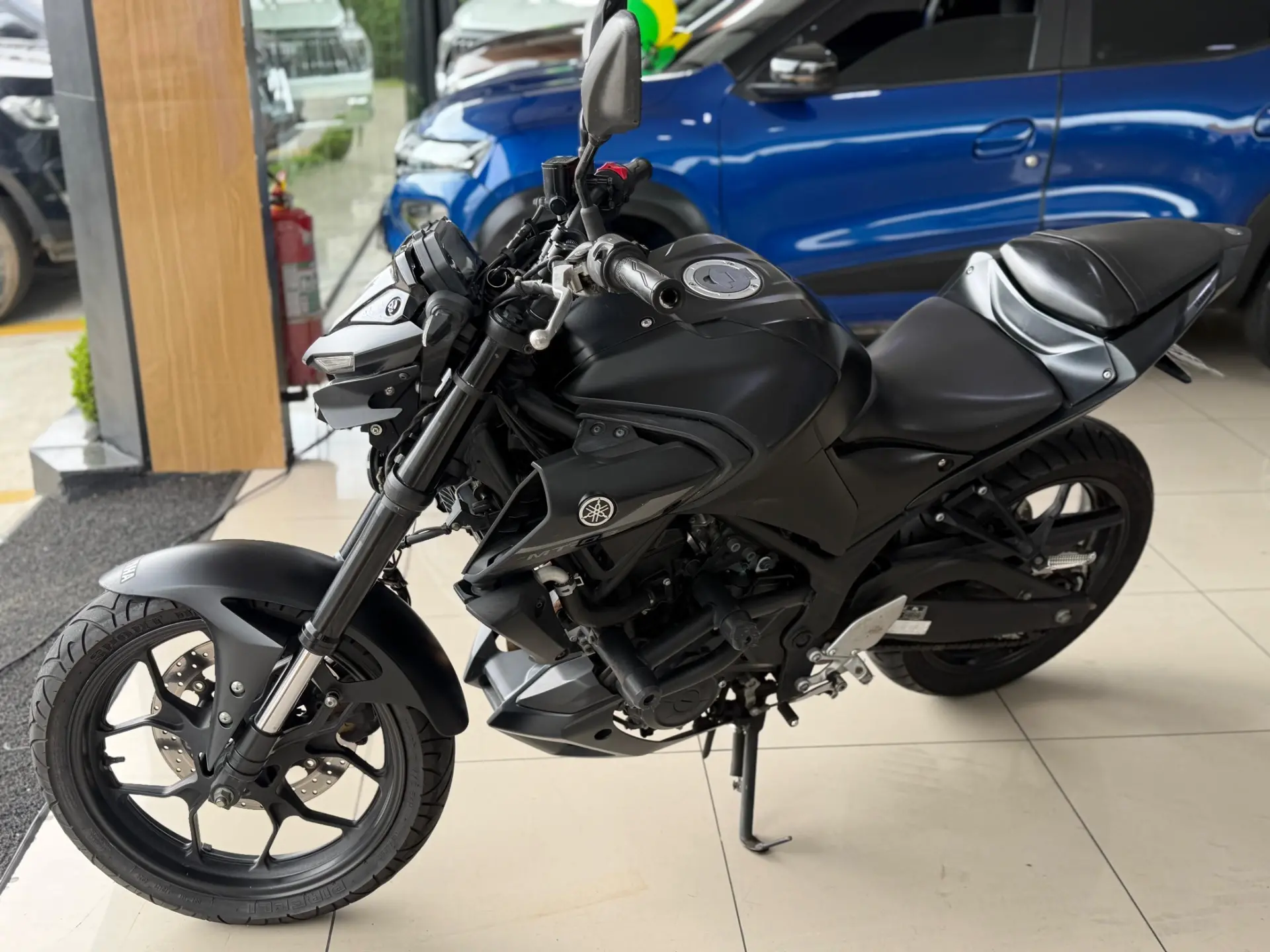 YAMAHA MT-03 300 - Foto