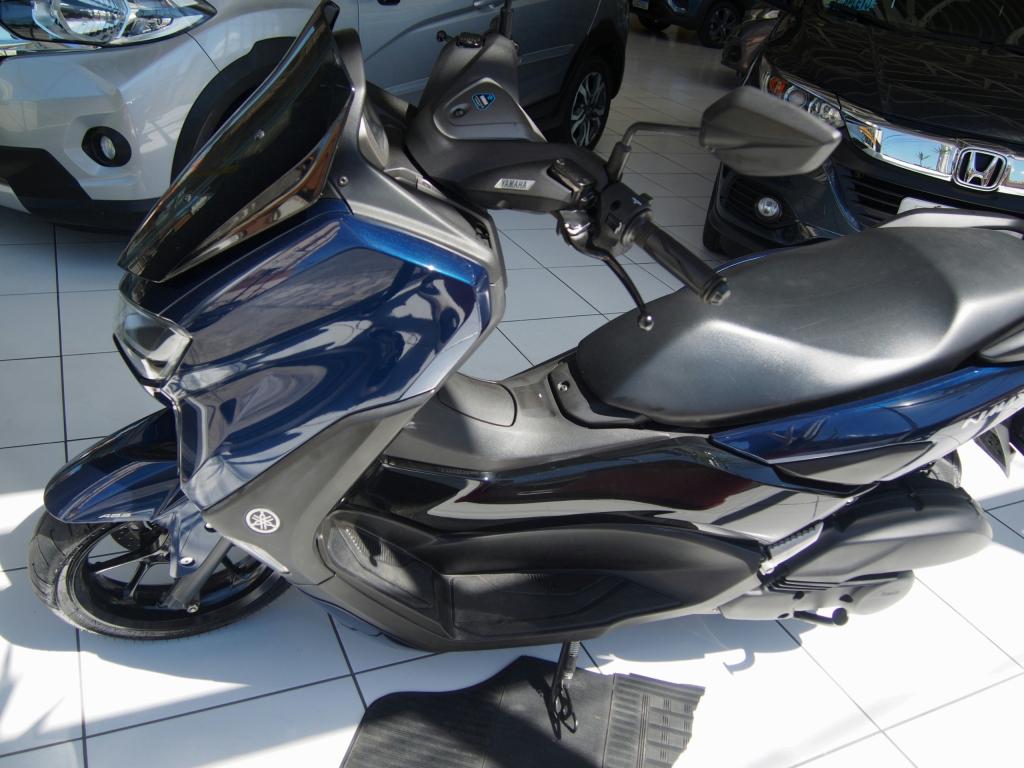 YAMAHA NMax 160