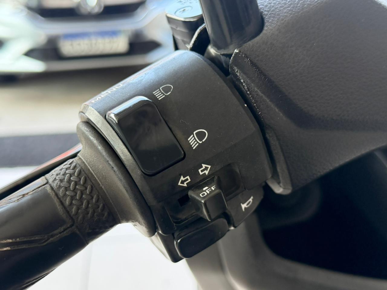 YAMAHA NMax 160 - Foto