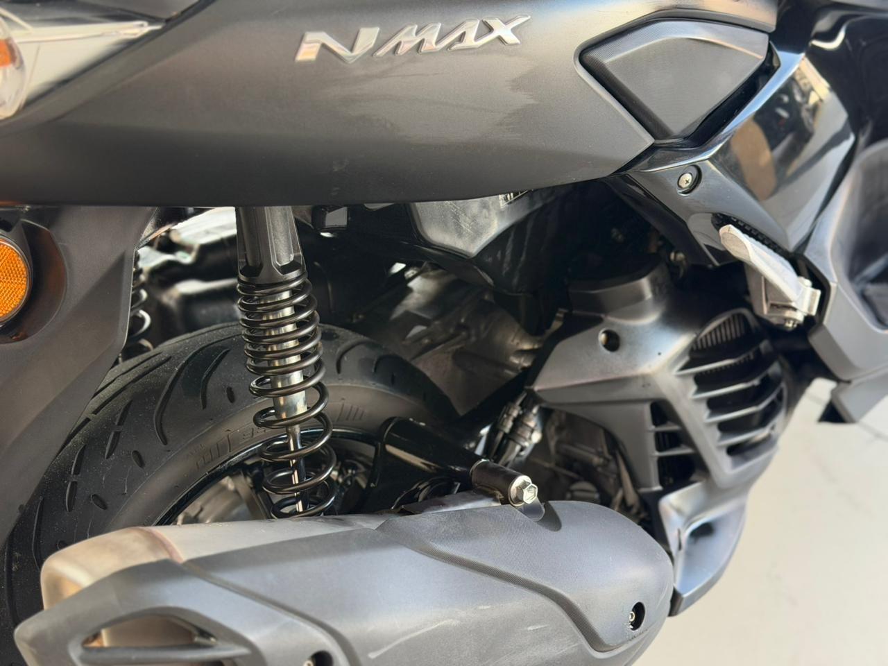 YAMAHA NMax 160 - Foto