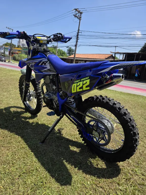YAMAHA TTR 230 - Foto