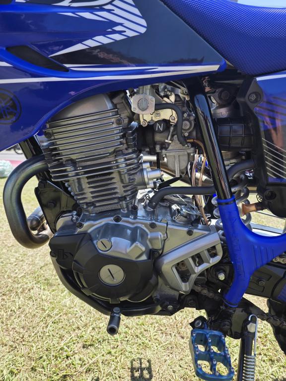 YAMAHA TTR 230 - Foto