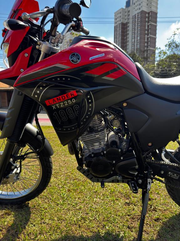 YAMAHA XTZ 250 - Foto