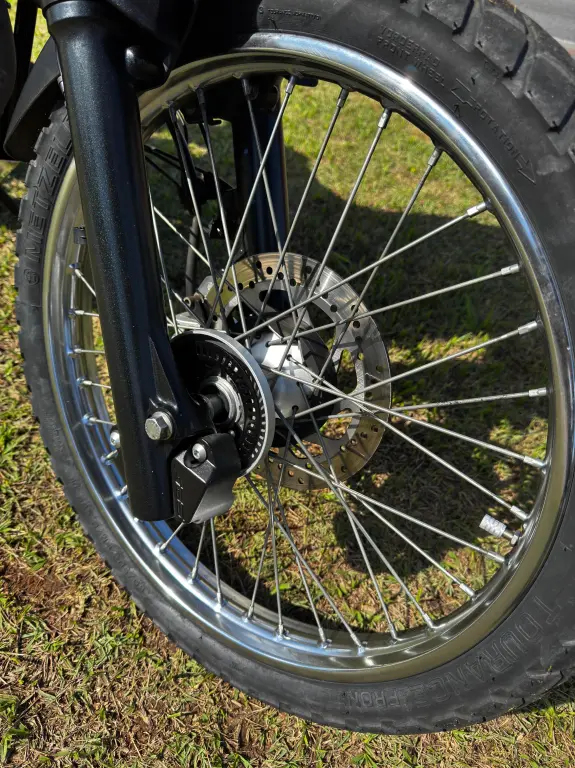 YAMAHA XTZ 250 - Foto