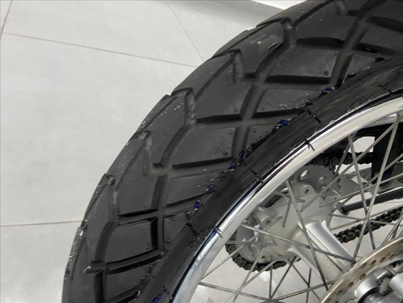 YAMAHA XTZ 250 - Foto