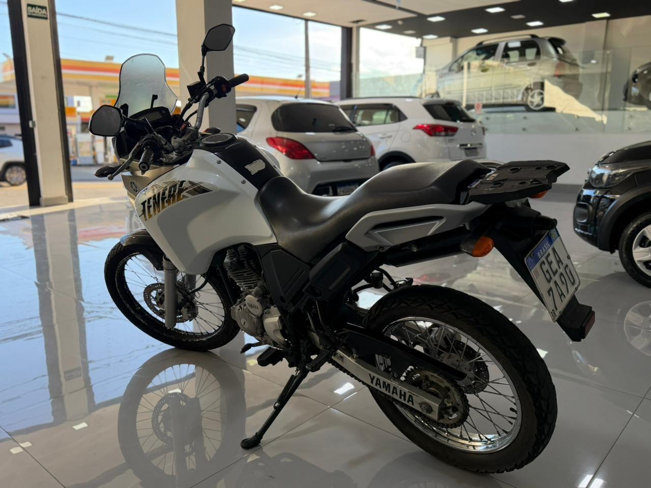 YAMAHA XTZ 250 - Foto