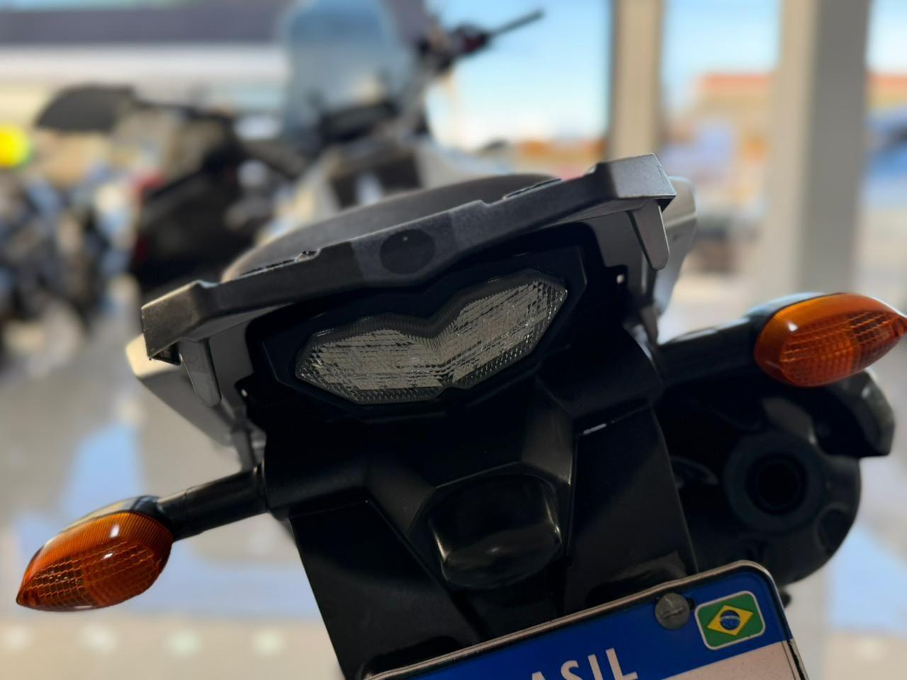 YAMAHA XTZ 250 - Foto