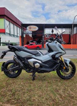 HONDA X-ADV 750 