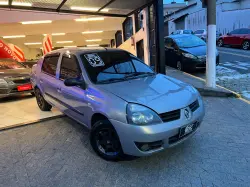 RENAULT Clio Sedan 1.6 16V 4P EXPRESSION