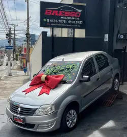 RENAULT Sandero 1.0 16V 4P FLEX AUTHENTIQUE