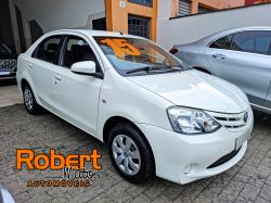 TOYOTA Etios Sedan 1.5 16V 4P FLEX XS TOYOTA Etios Sedan 1.5 16V 4P FLEX XS