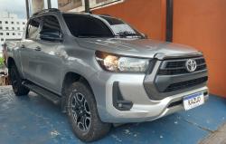 TOYOTA Hilux Caminhonete 2.8 16V 4P SR 4X4 DIESEL CABINE DUPLA AUTOM�TICO