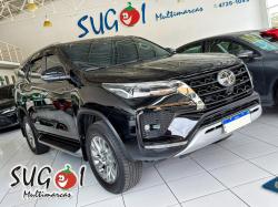 TOYOTA Hilux SW4 2.8 4P SRX 4X4 TURBO DIESEL AUTOM�TICO