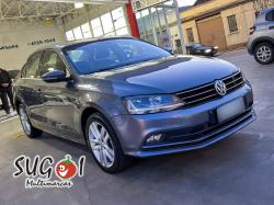 VOLKSWAGEN Jetta 2.0 4P TSI HIGHLINE 211 CV AUTOM�TICO