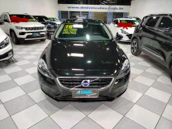 VOLVO V40 2.0 4P T4 MOMENTUM TURBO AUTOMTICO