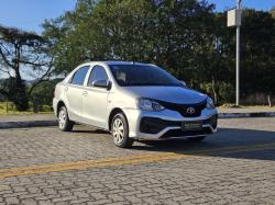 TOYOTA Etios Sedan 