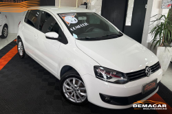 VOLKSWAGEN Fox 1.6 4P FLEX