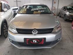 VOLKSWAGEN Jetta 2.0 4P FLEX CONFORTLINE TIPTRONIC AUTOMTICO