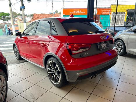 AUDI A1 1.4 16V 4P TFSI ATRACTION S-TRONIC AUTOM�TICO, Foto 2