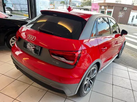 AUDI A1 1.4 16V 4P TFSI ATRACTION S-TRONIC AUTOM�TICO, Foto 15