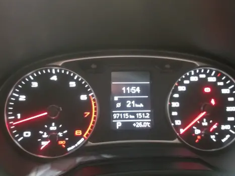 AUDI A1 1.4 16V TFSI ATRACTION S-TRONIC AUTOMTICO, Foto 10