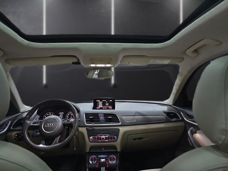 AUDI Q3 2.0 4P TFSI AMBITION QUATTRO S-TRONIC AUTOMTICO, Foto 2