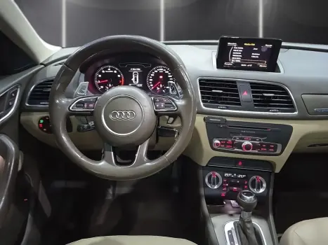 AUDI Q3 2.0 4P TFSI AMBITION QUATTRO S-TRONIC AUTOMTICO, Foto 9