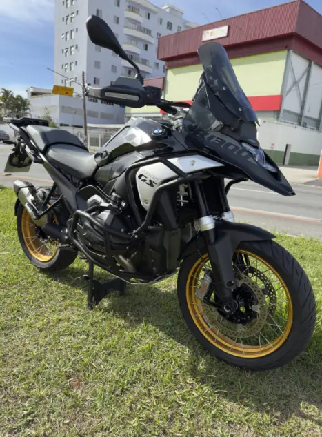 BMW R 1300 GS TRIPLE BLACK, Foto 2