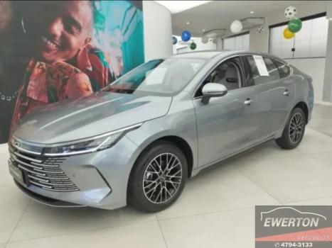BYD King 1.5 16V 4P GS DM-I PHEV AUTOM�TICO, Foto 2