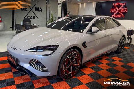 BYD Seal GS 4P 82,5 KW EL�TRICO 590 EV AWD, Foto 3