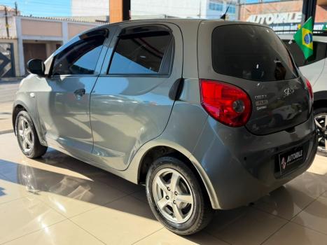 CHERY S-18 1.3 4P FLEXFUEL, Foto 6
