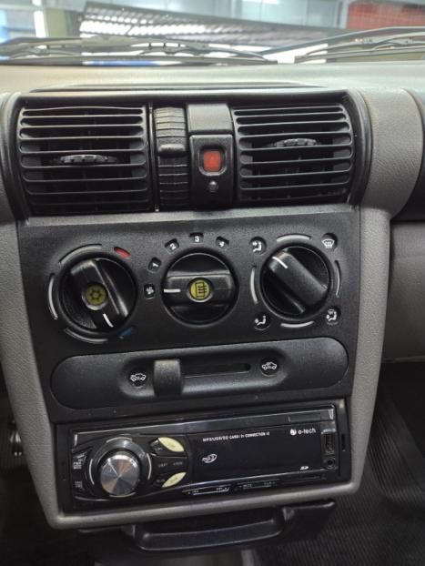 CHEVROLET Classic Sedan 1.0 4P VHCE FLEX LS, Foto 19