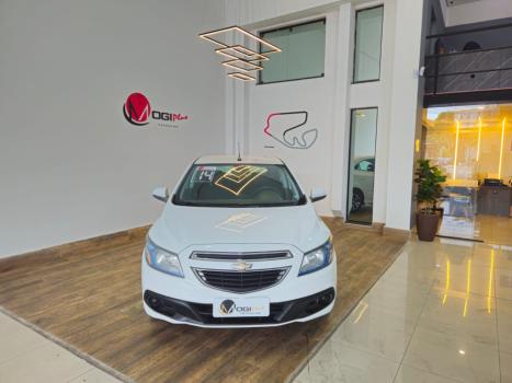 CHEVROLET Onix Hatch 1.0 4P FLEX LT LOLLAPALOOZA, Foto 2