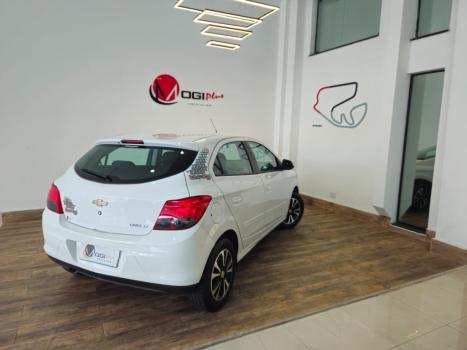 CHEVROLET Onix Hatch 1.0 4P FLEX LT LOLLAPALOOZA, Foto 6