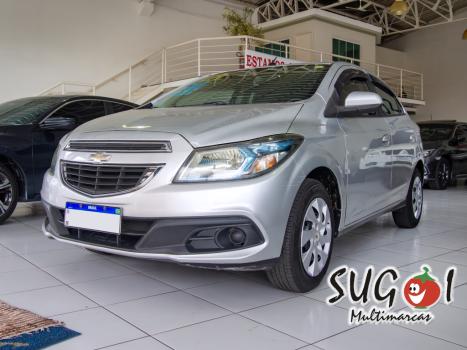 CHEVROLET Onix Hatch 1.4 4P FLEX LT, Foto 3