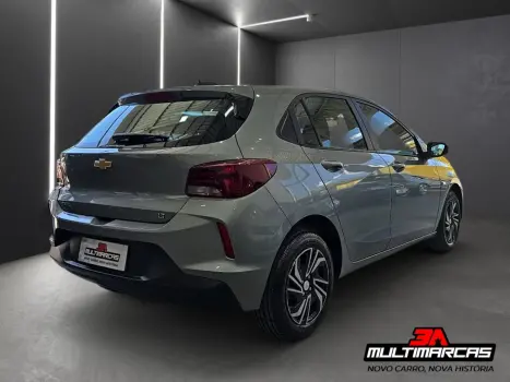 CHEVROLET Onix Hatch 1.0 12V 4P FLEX LT, Foto 4