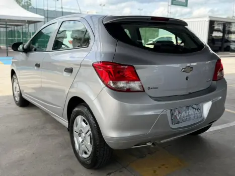 CHEVROLET Onix Hatch 1.0 4P FLEX LS, Foto 6