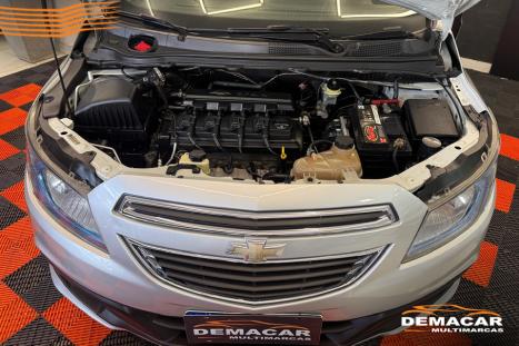 CHEVROLET Onix Hatch 1.4 4P FLEX LTZ AUTOM�TICO, Foto 6