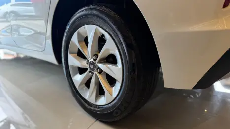 CHEVROLET Onix Hatch 1.0 12V 4P FLEX LT TURBO, Foto 15