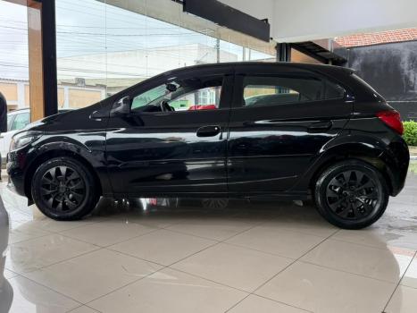 CHEVROLET Onix Hatch 1.4 4P FLEX LT, Foto 6