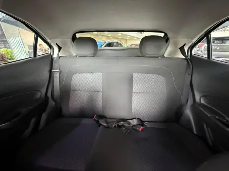 CHEVROLET Onix Hatch 1.4 4P FLEX LT, Foto 14